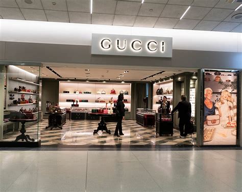 gucci san francisco international airport.